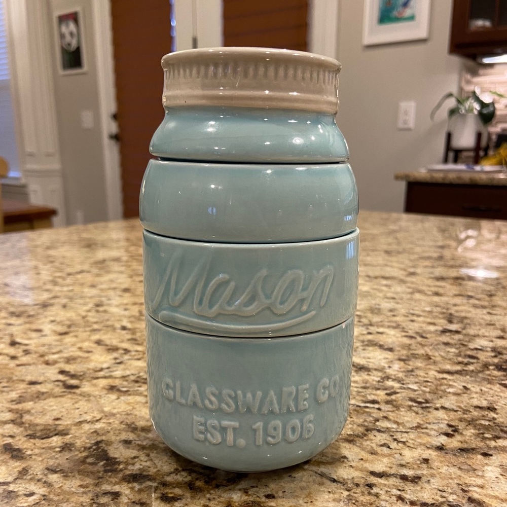 Mason jar stacking measuring cups